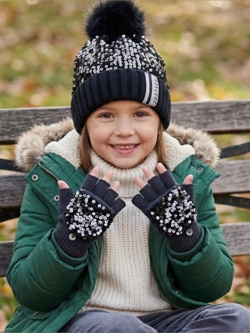NWT Childrens Black Sequins Matching hat and glove set